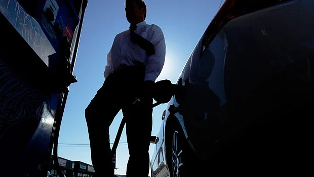 Libyan clashes hit stocks as oil prices surge
