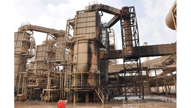 Iraq's largest oil refinery shuts after attack