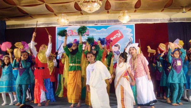 Moral values stressed at Malarvadi fest
