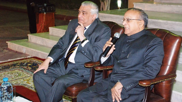 Indian minister addresses community members in Riyadh