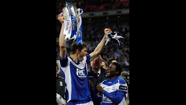 Birmingham stuns Arsenal to lift League Cup