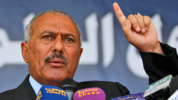 Saleh offers news concessions, protests continue