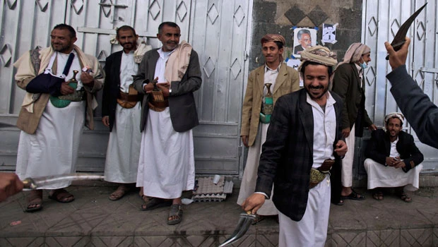 Tribesmen kill 4 Yemeni soldiers
