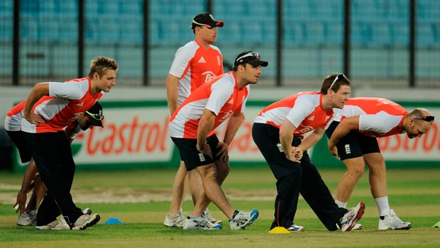 England prepare to take on Bangladesh's spinners