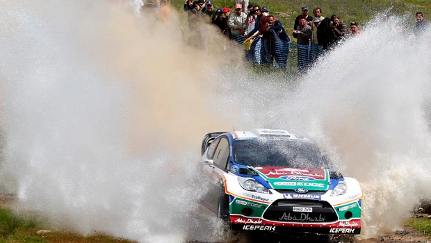 Latvala leads in Portugal