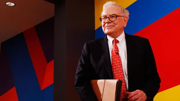 Economy still improving slowly: Warren Buffett