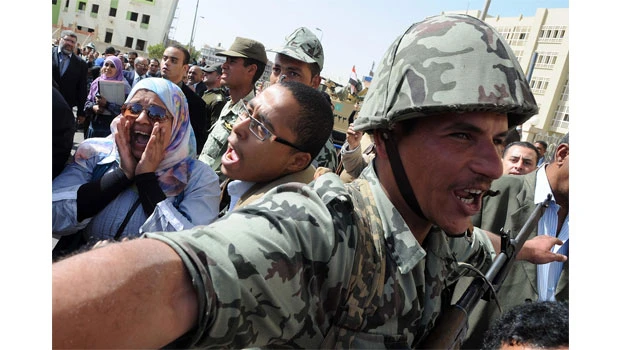 Egyptians turn anger toward state security agency