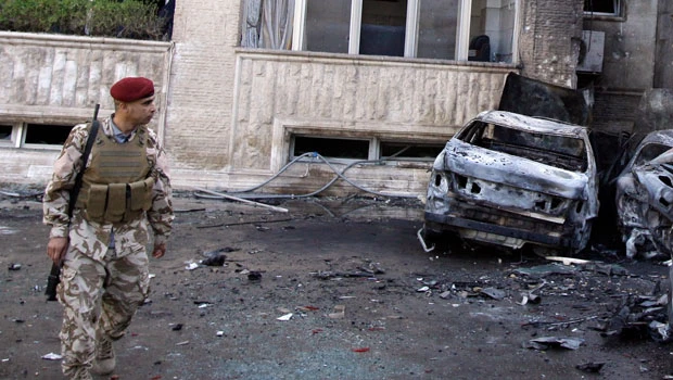 Gunmen kill 56 in grisly Iraq hostage siege