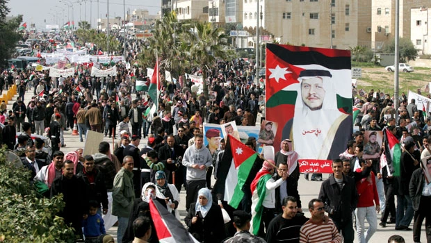 Thousands of Jordan’s king supporters throng capital