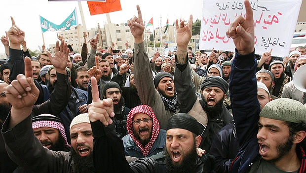 Jordan Islamists demonstrate demanding freedom for jailed relatives