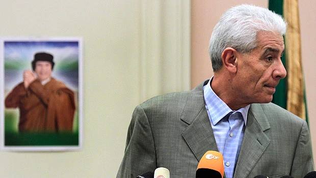 Libyan Foreign Minister defects, Obama authorizes covert support for rebels