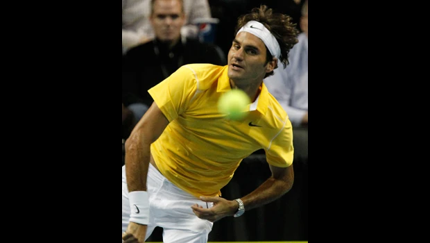 Nadal gets the better of Federer in exhibition set