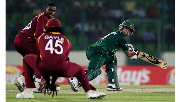 Pakistan blasts West Indies to enter semifinals