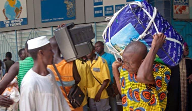 1 million flee Ivory Coast in fear of civil war