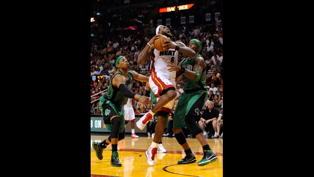 Heat crush Celtics in crucial game