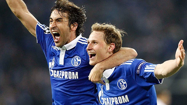 Schalke finishes Italian job; Real to meet Barca