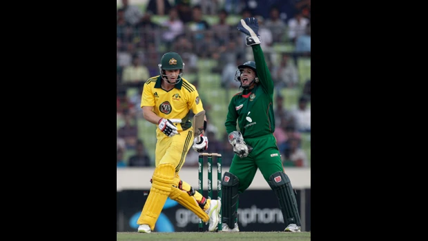 Australia smashes 361-8 vs. Bangladesh in 3rd ODI