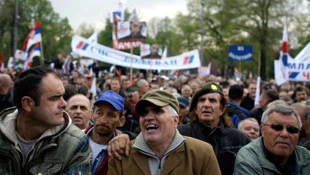 Serb opposition leader on hunger strike