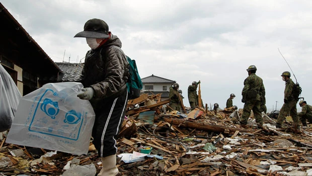 Japan launches massive search for tsunami bodies