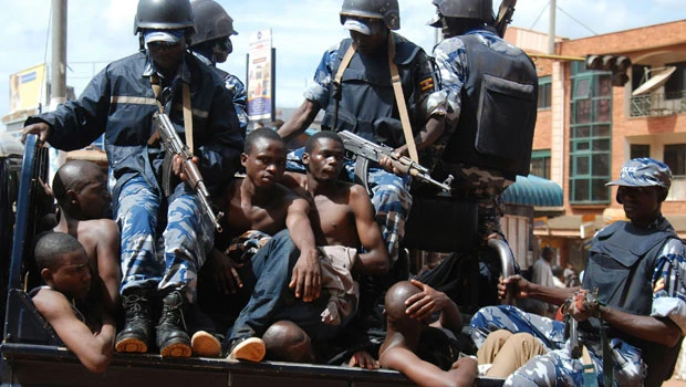 Riots erupt in Uganda after brutal arrest, 2 dead