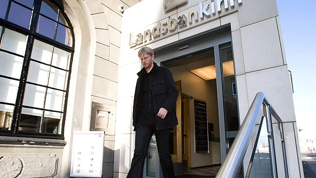 Icelanders again reject Icesave debt deal