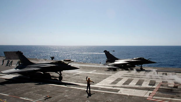 ‘NATO must step up bombing’