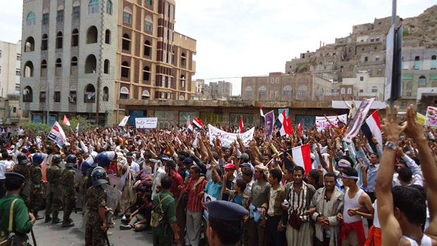 Saleh agrees to step down under GCC deal