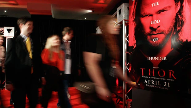 ‘Thor’ gets summer off to thunderous start