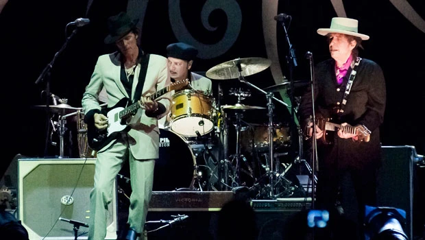 Anti-war icon Bob Dylan jams in a Vietnam at peace