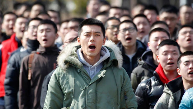 South Korean soap idol posted to front line