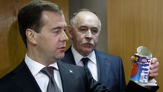 Russia’s Medvedev shows off dance moves on YouTube