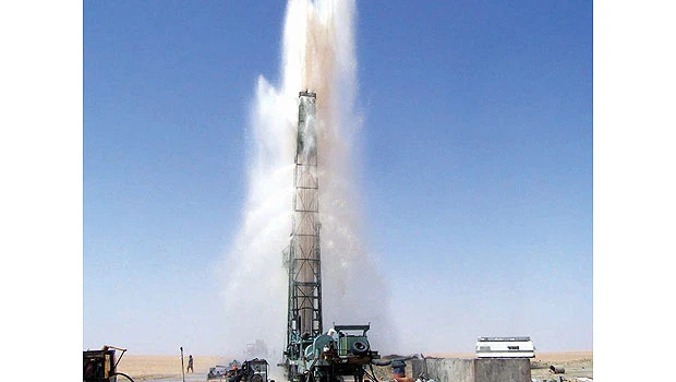 Empty Quarter project starts pumping water to Najran