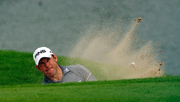 Storm halts Westwood charge in Indonesia