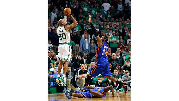 Celtics down Knicks; Lakers upset