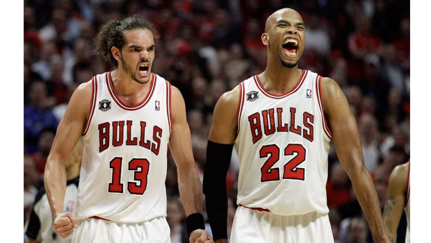 Rose, Bulls finish off Pacers