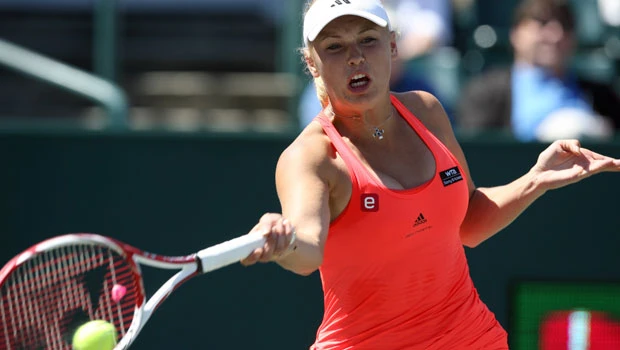 No. 1 Wozniacki gets easy win in Family Circle Cup