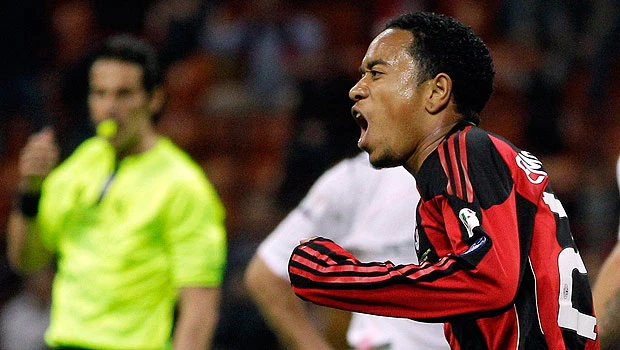 AC Milan closing in on Serie A title