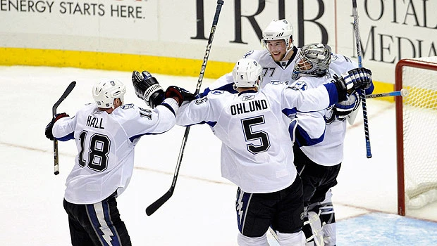 Bruins, Lightning claim Game Seven wins to advance in playoffs