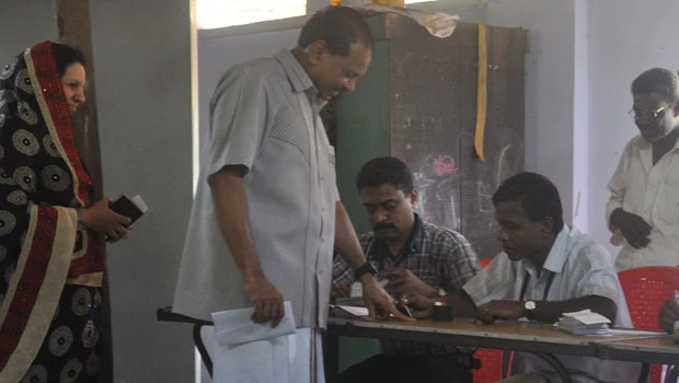 Heavy turnout in keenly fought elections in Kerala