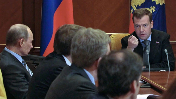 Medvedev calls for 'uncorrupt' board members