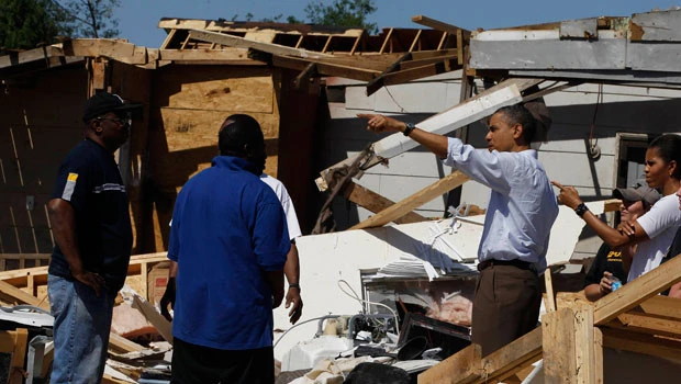 Death toll in US twister climbs to 337