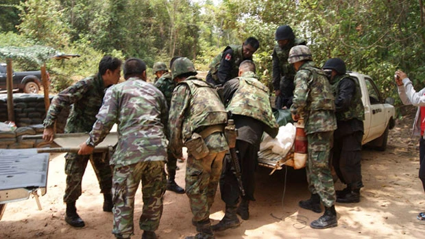 Thai, Cambodian soldiers in deadly border clash