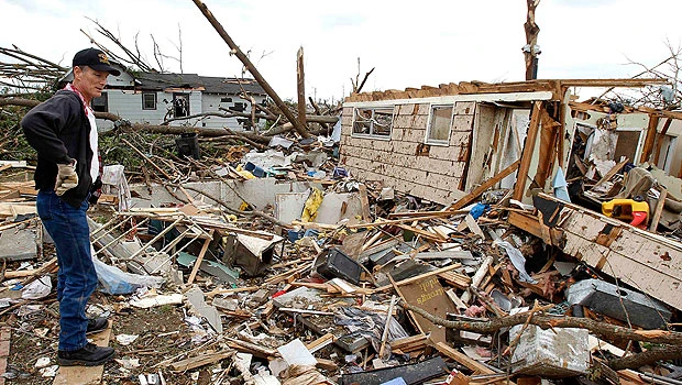 Tornadoes, storms rip US South, more than 250 dead