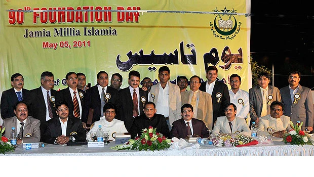 Azharuddin bats for strong Saudi-India ties