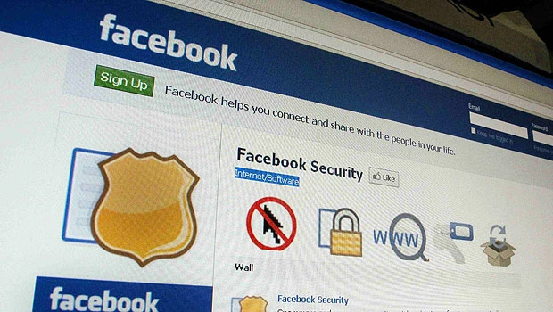 Facebook admits hiring firm to aim at Google