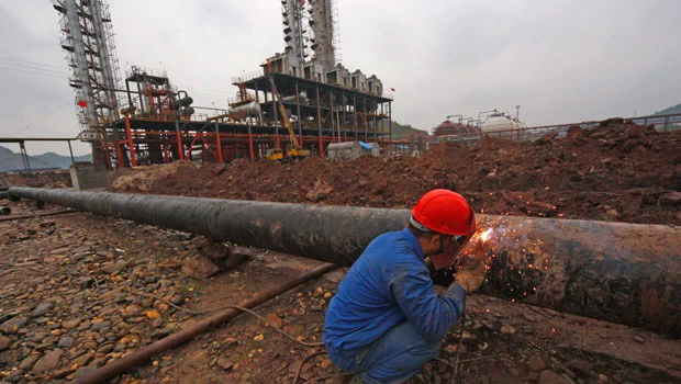 Oil scene: Fundamentals need to take over markets