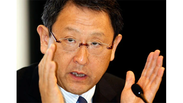 Toyota vows to stay in Japan as quake hits Q4