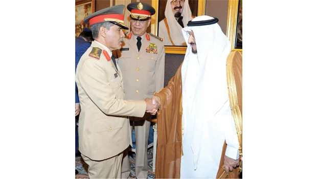 Crown Prince Sultan receives new chief of staff