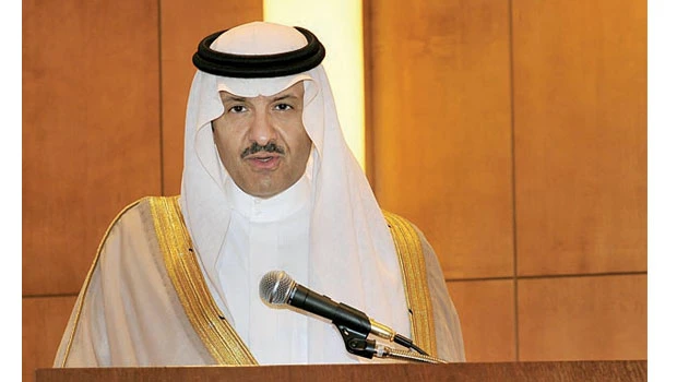 Work together to preserve common heritage, Sultan tells GCC historians