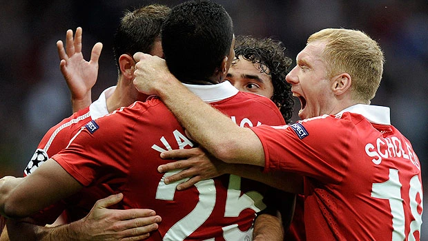 Barca next for Man United after crushing Schalke